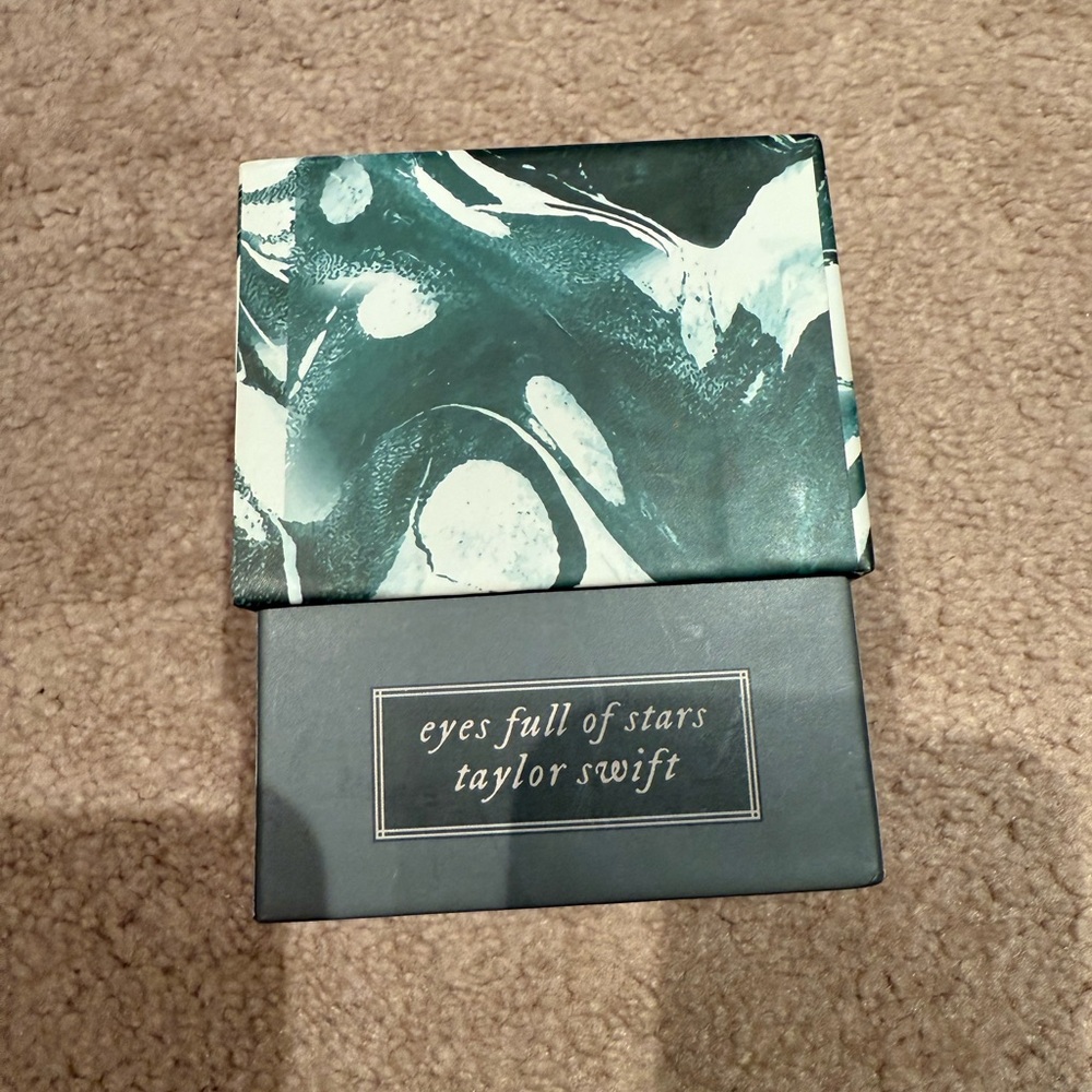 TAYLOR SWIFT Evermore Candle